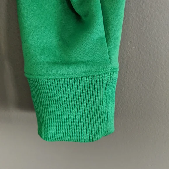 EUC Under Armour Green and Pink hooded sweatshirt - Picture 7 of 11